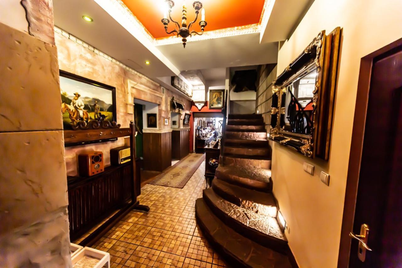 布拉丁斯基庄园酒店 Boratyn 外观 照片